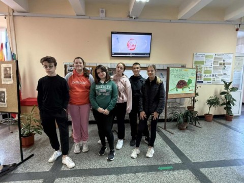 Ден на народните будители в СУ „Неофит Рилски“ – Твърдица: празник на знанието, вдъхновението и родолюбието