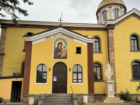 Малко повечерие с Богородичен акатист първа статия в гр. Сливен