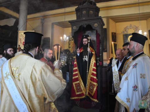 Архиерейска вечерня с петохлебие в гр. Поморие