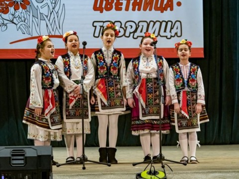 Над 350 участници събра юбилейният събор „Пролетни игри и обичаи – Цветница“ в Твърдица