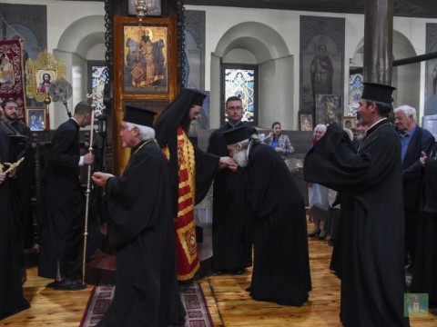 Празнична вечерня в храм “Св. Георги” в Ямбол