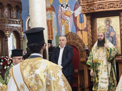 Кметът на Сливен почете храмовия празник на църквата „Преподобна Петка – Параскева Търновска“ и героите на Кермен