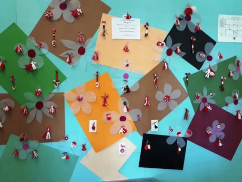 Тематична изложба на мартенички отвори врати в Общинска библиотека „П. Матеев“