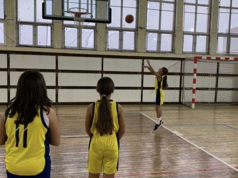 Спортен празник