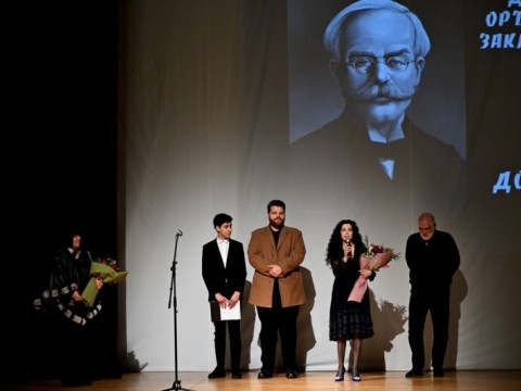 При голям интерес премина премиерата в Сливен на филм за Сава Доброплодни