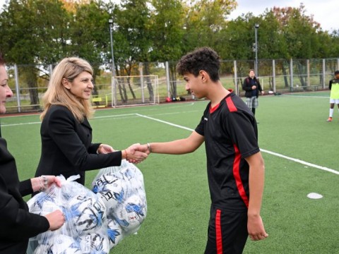 Futbolen turnir