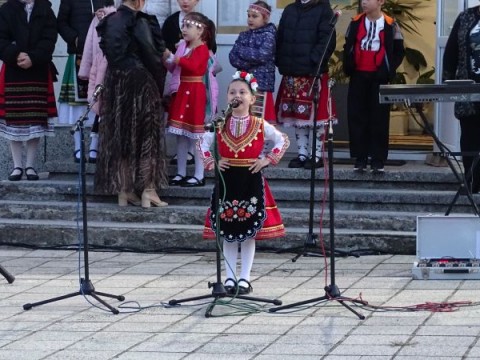 Село Любенец отбеляза тържествено своя празник