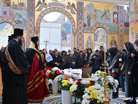 Опело Теодор Бургас 5