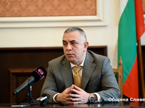 Стефан Радев