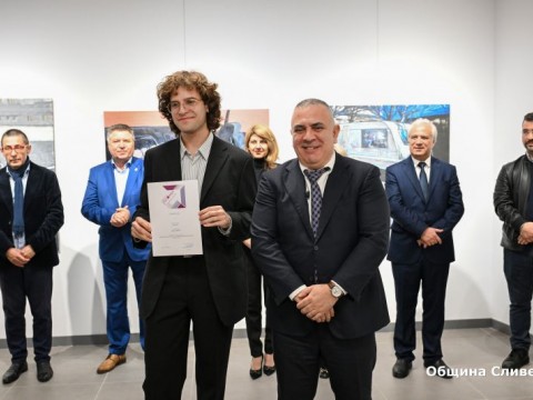 Стефан Радев откри обновената зала „Сирак Скитник“ и Националната изложба „Сливен’2026“