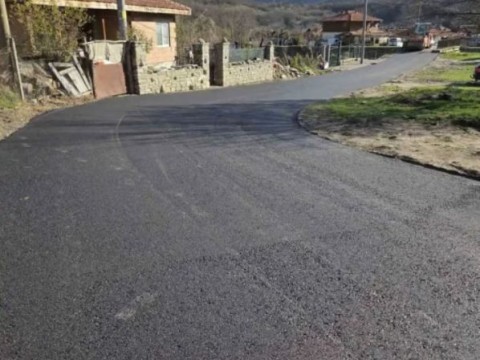 Община Котел обновява инфраструктурата в града и населените места с мащабна програма от ремонтни дейности