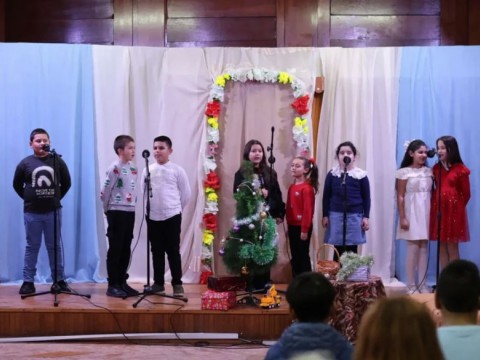 Фотографска изложба „Есен в Котел“ постави началото на клуба „Легенда“ към ЦПЛР – Котел