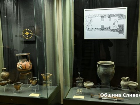 изложба - гробница