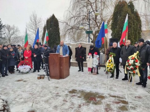С възпоменателен митинг в Филаретово и Ябланово бе почетена паметта на жертвите на Възродителния процес