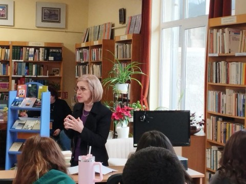 Библиотека "Зора"