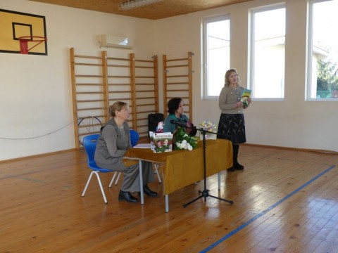 Кметът Галя Захариева и д-р Стефка Данева поставиха начало на нов творчески проект в НУ „Любен Каравелов“