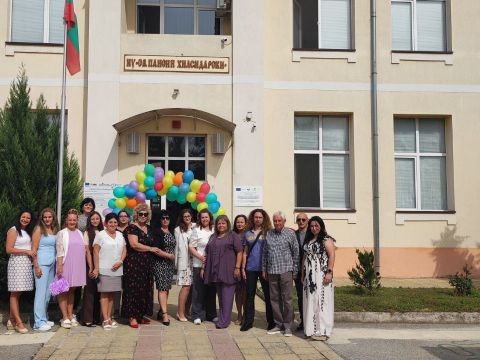 3 045 ученици започнаха новата учебна година в община Нова Загора