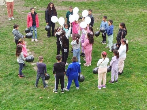 Децата в Община Твърдица отбелязаха Международния ден на толерантността