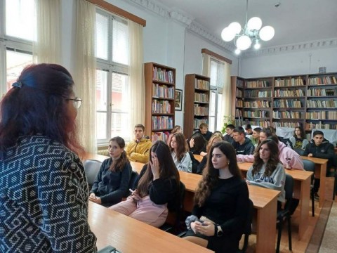 Приключиха инициативите на РБ „Сава Доброплодни“ за Националния ден на четенето