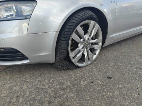 Системен нарушител на пътя е задържан с използване на лента с шипове за принудително спиране 