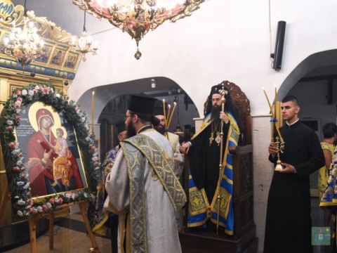 Архиерейска вечерня с Молебен канон на Пресвета Богородица в Поморийския манастир