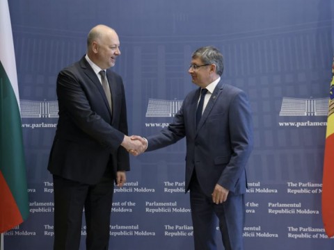България е готова да сподели своя опит от преговорния процес за ЕС, обяви премиерът Желязков 