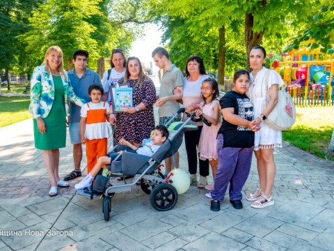 Инициативата #ЧетемВНоваЗагора отличи своите участници с грамоти и книги