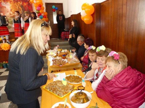 Коньово отпразнува Празника на тиквата с много вкус, настроение и традиции