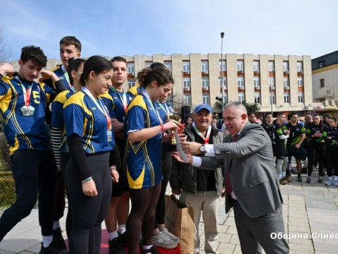 Награди за участниците в 61-то издание на щафета „Освободител“ в Сливен