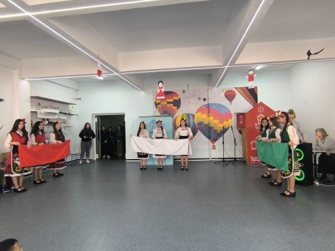 Патриотичен дух и единство: 3-ти март в ОУ „Панайот Хитов“