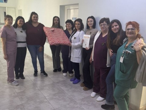 Дарение за родилната зала в МБАЛ „Д-р Иван Селимински“ от медицинския филиал в Сливен 