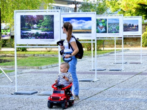 Фотоизложба под наслов "С Нова Загора в сърцето"