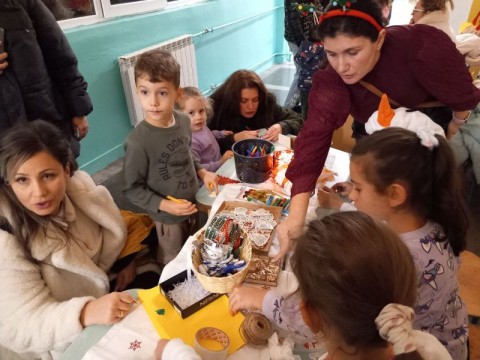  Коледно настроение в ОУ „Панайот Хитов“