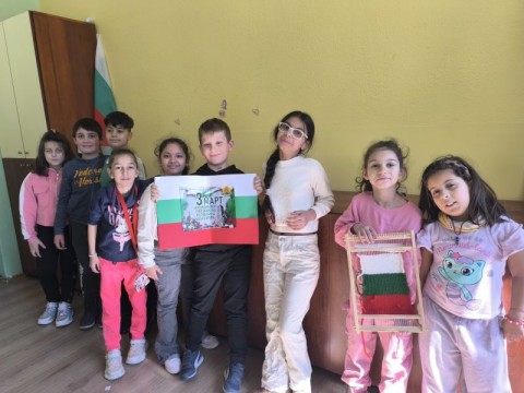 Малки ръце, голямо творчество