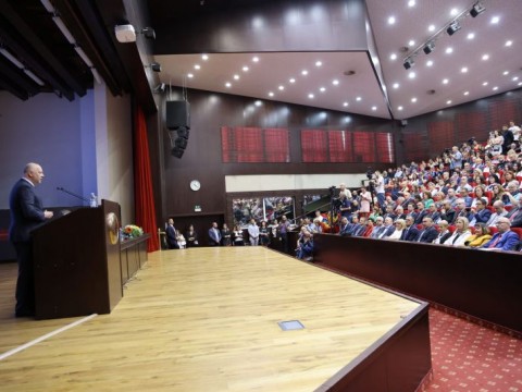 Премиерът Росен Желязков: Правителството с радост се вслушва във всяка критика, защото за нас е важен политическият прагматизъм