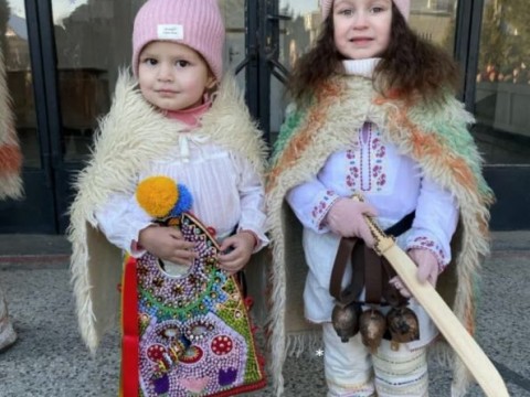 Кукерски игри в Пъдарево събраха малки и големи за празнично шествие