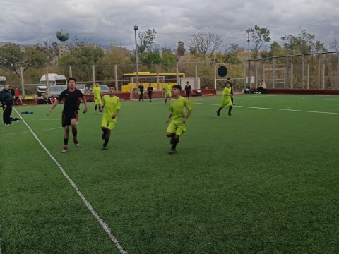 Futbolen turnir