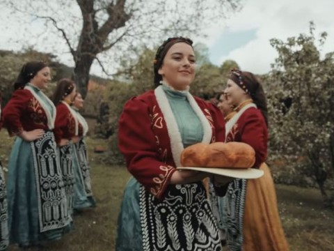 Късометражният филм „През чумавото“ с официална онлайн премиера – заснет в Жеравна и вдъхновен от Йовков