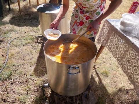 Общотвърдишки събор „Хайдушка поляна“ – мост между поколенията и пазител на родовата памет