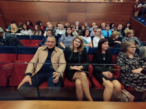 Областен управител