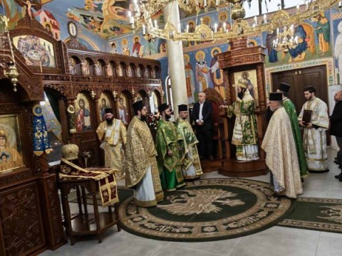 Кметът на Сливен почете храмовия празник на църквата „Преподобна Петка – Параскева Търновска“ и героите на Кермен