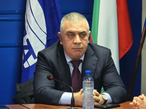 Стефан Радев към ученици: Трябва много да се гордеете със Сливен и нашите предци 