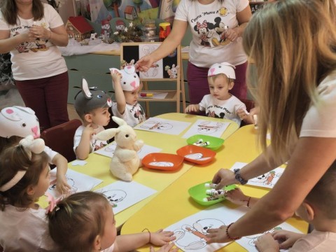 „Утринна история“ – споделена грижа и споделен успех в яслените групи на ДГ „Еделвайс“
