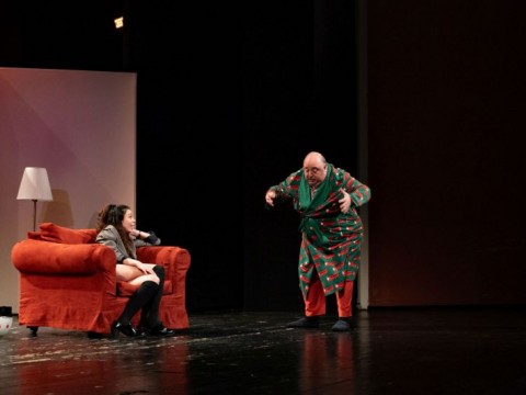 Любо Нейков и Роберт Янакиев гостуват в Сливен с комедията “Натюрморт със затлъстял племенник”