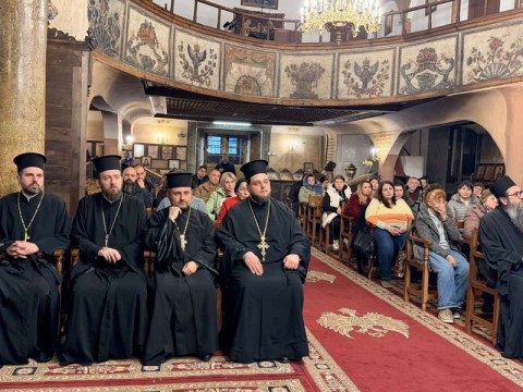 Духовна беседа за Неделя Кръстопоклонна в Сливен