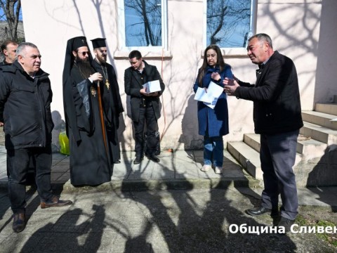 Зарязване на лозята и награди за най-добро вино имаше в село Глушник