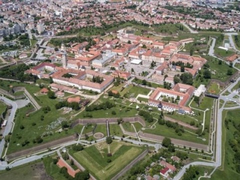Юлия Алба