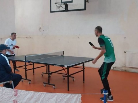Открит турнир по тенис на маса в Твърдица – спортен дух, емоции и отлични резултати!