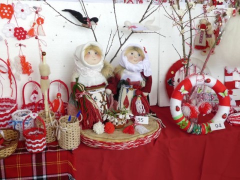 Традиционната мартенска изложба в с. Новоселец събра над 450 участници от страната