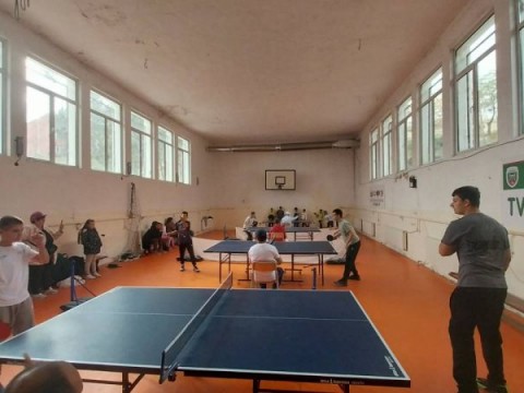Открит турнир по тенис на маса в Твърдица – спортен дух, емоции и отлични резултати!